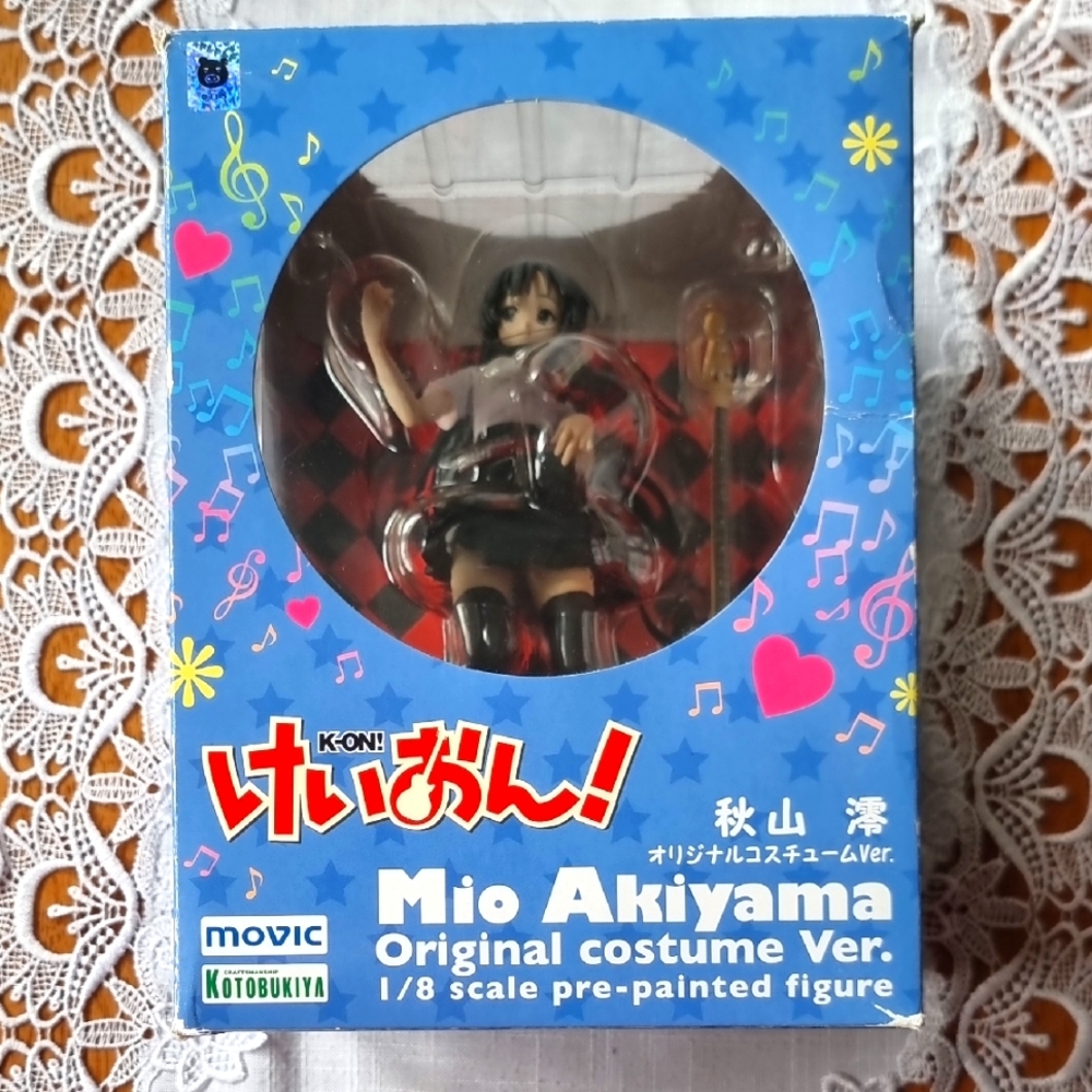 K-ON! Mio Akiyama Original Costume 1/8 Scale Pre-Painted PVC Figure